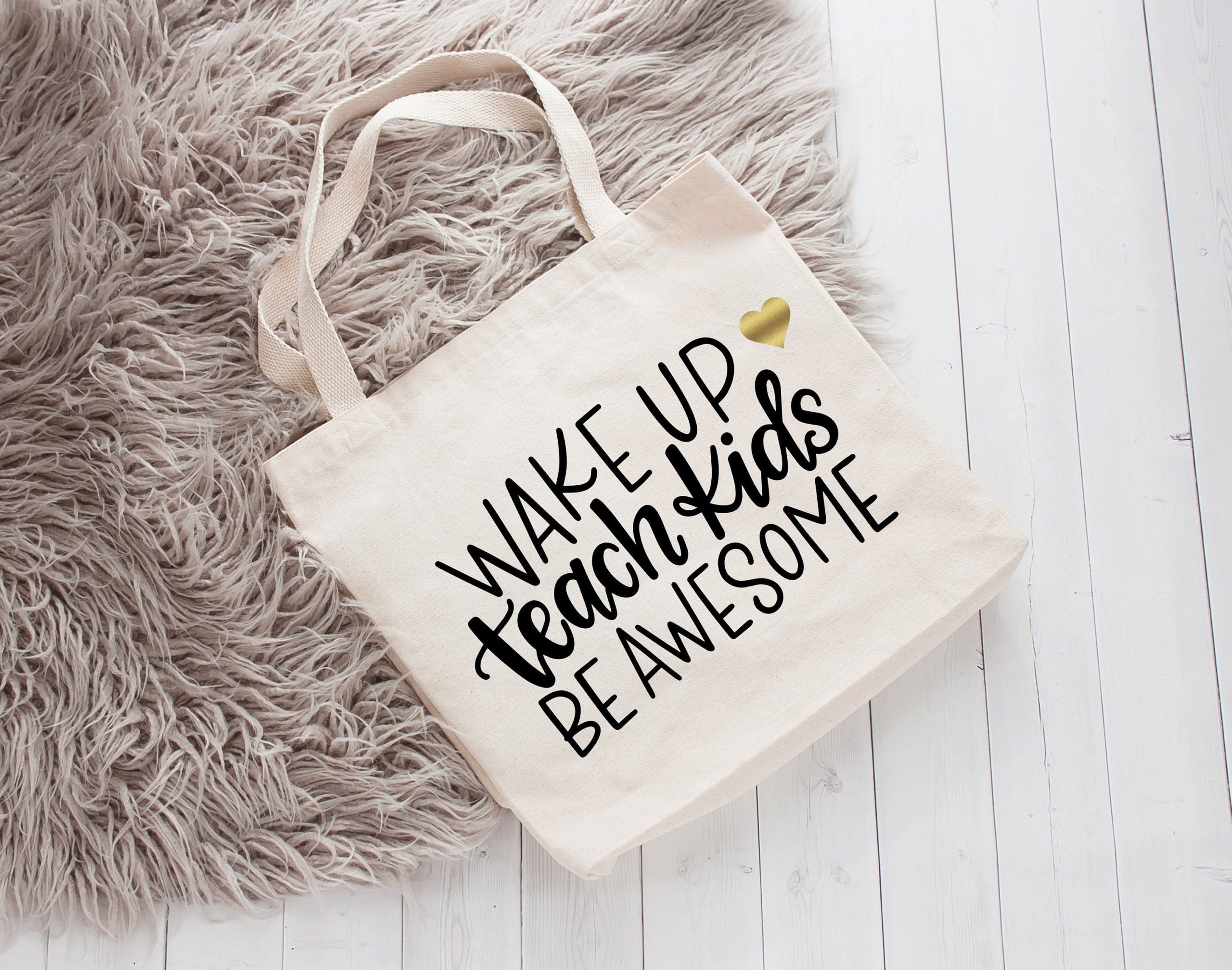 Why You Should Customize Your Tote Bag?