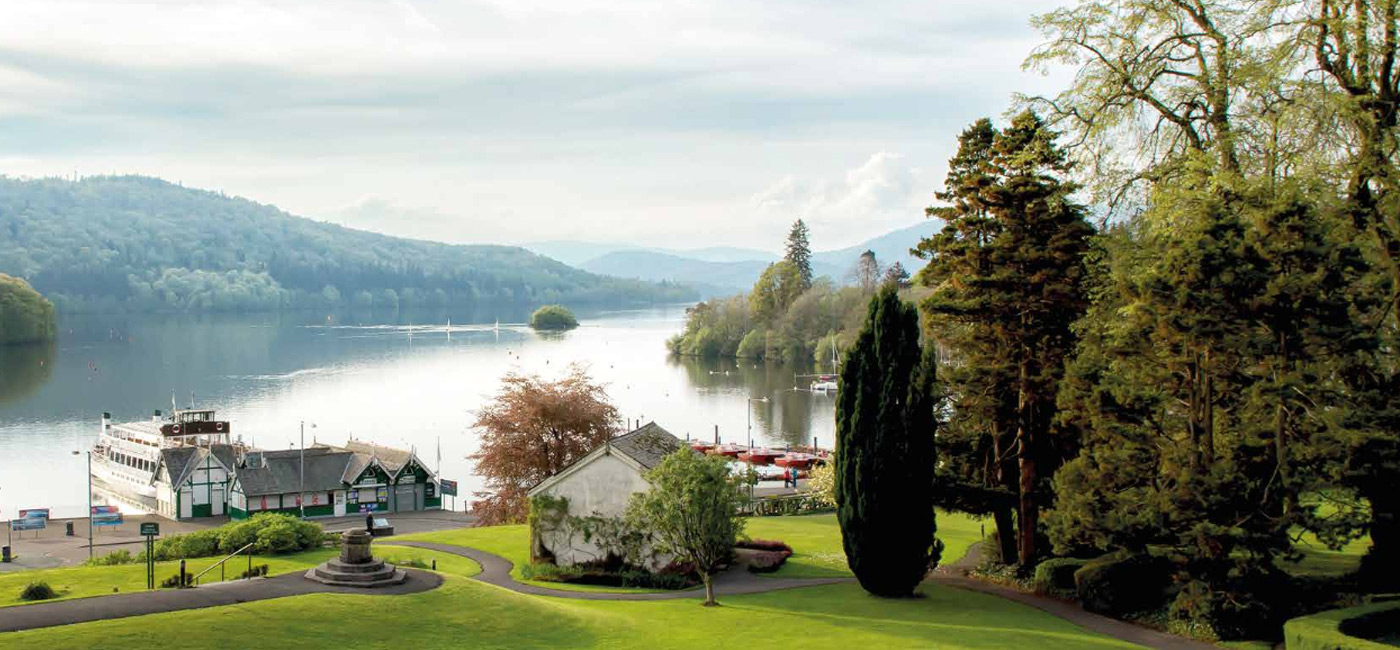 How To Have A Breezy Holiday With A Lakeside Stay?