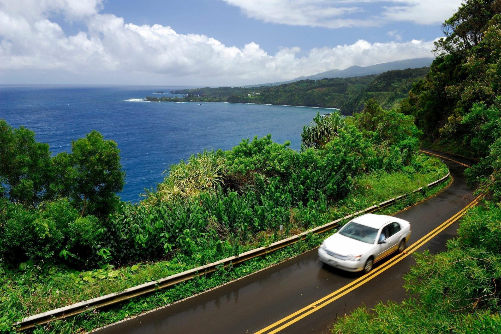 Jungle to Ocean Adventures on Road to Hana Maui Tour